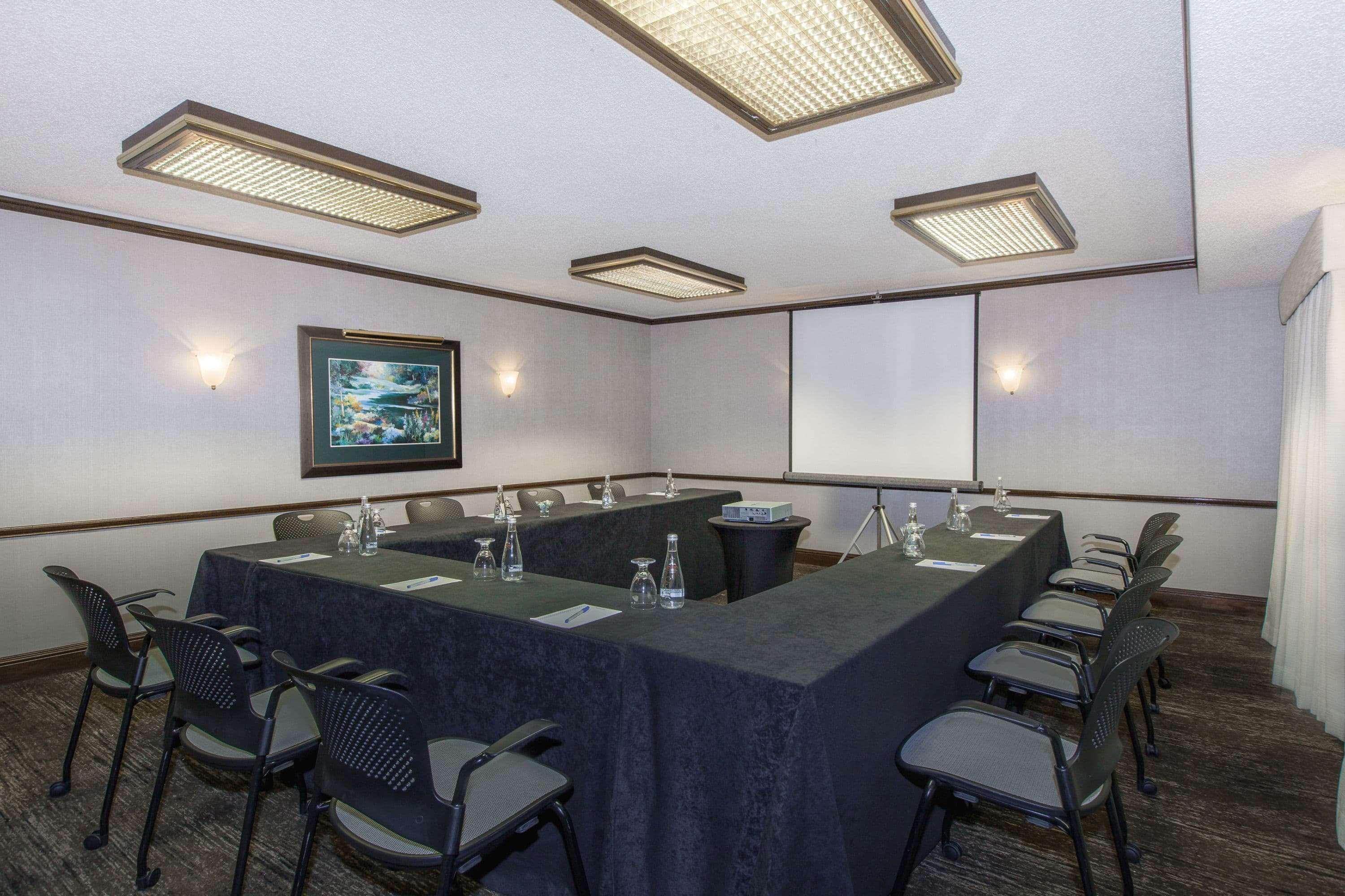 Sonesta Suites Dallas Park Central Buitenkant foto