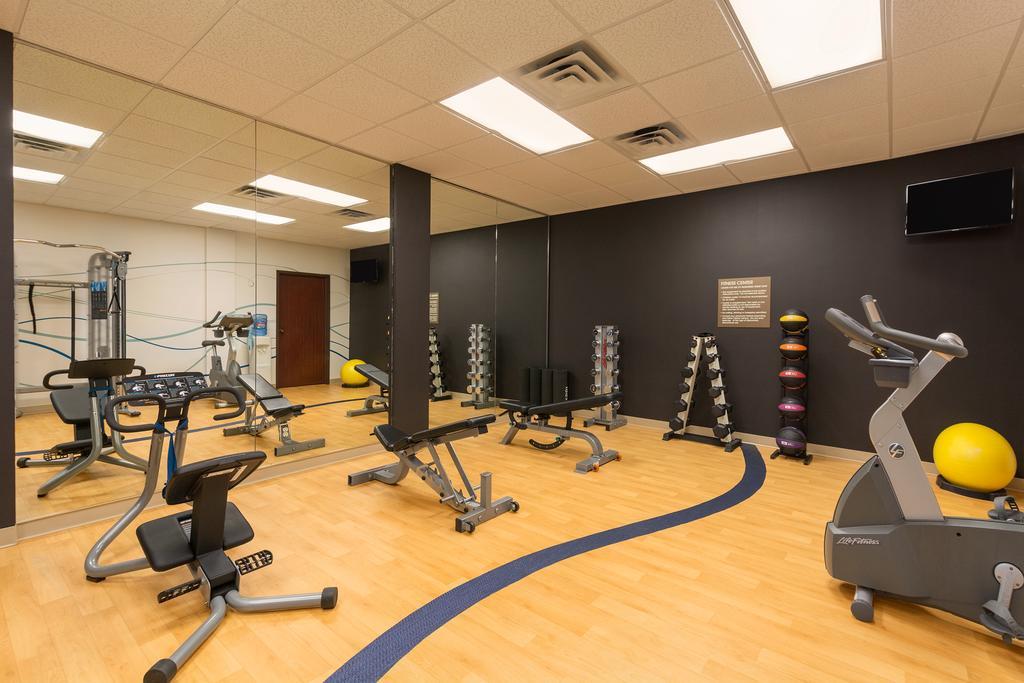 Sonesta Suites Dallas Park Central Buitenkant foto