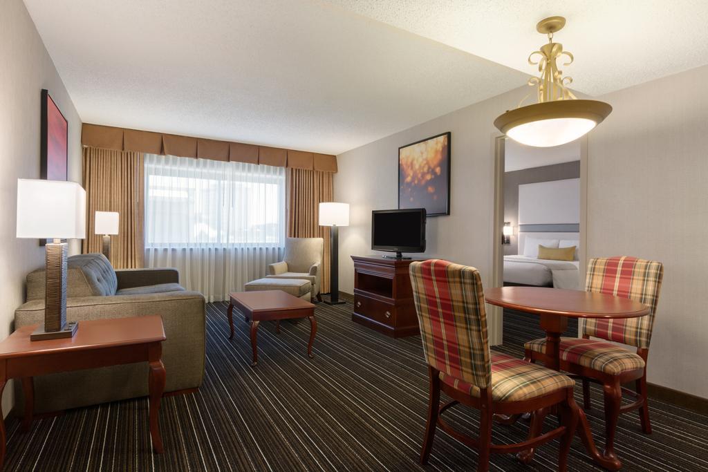 Sonesta Suites Dallas Park Central Buitenkant foto